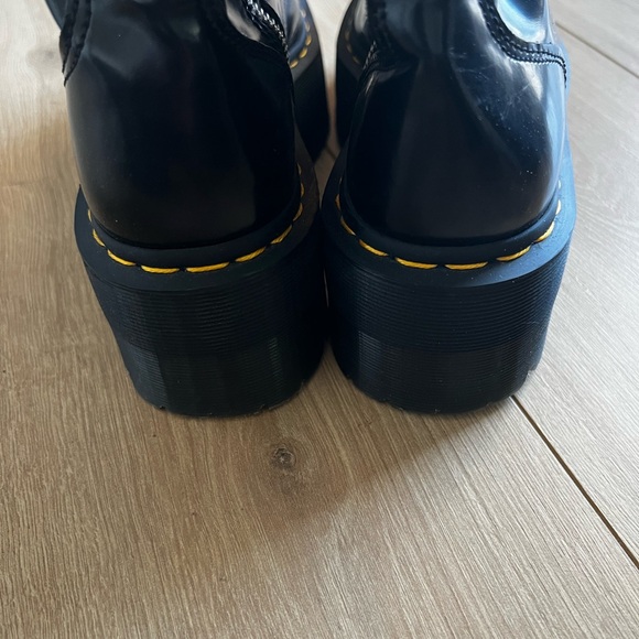 Dr Marten platform boots - Picture 5 of 8